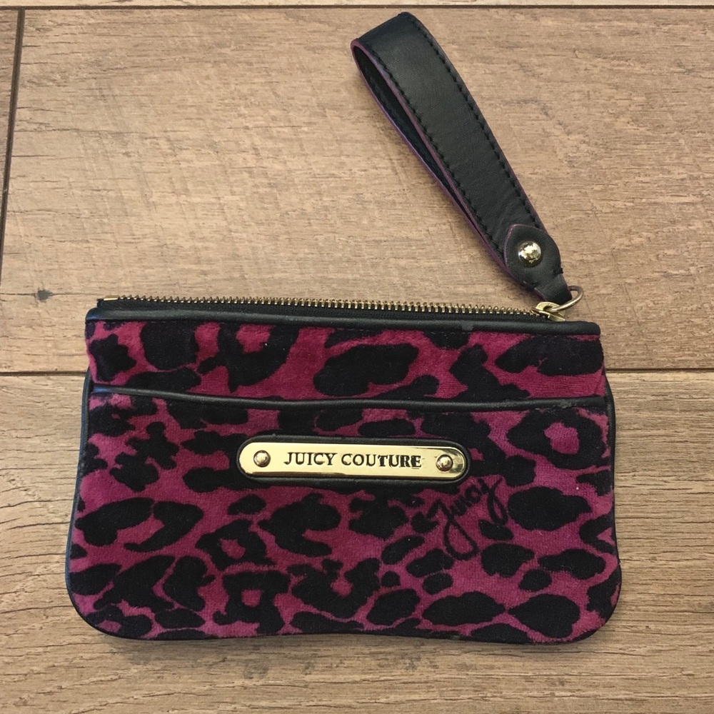 Juicy Couture Wristlet